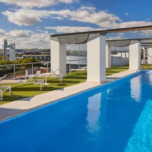 4* Otel Nh Plaza De Armas